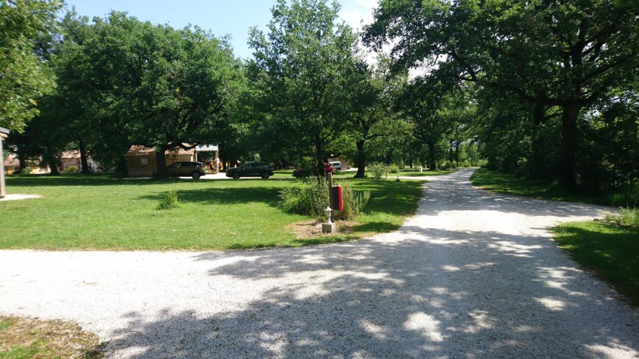 Отель Domaine De Miraval Belleserre Экстерьер фото